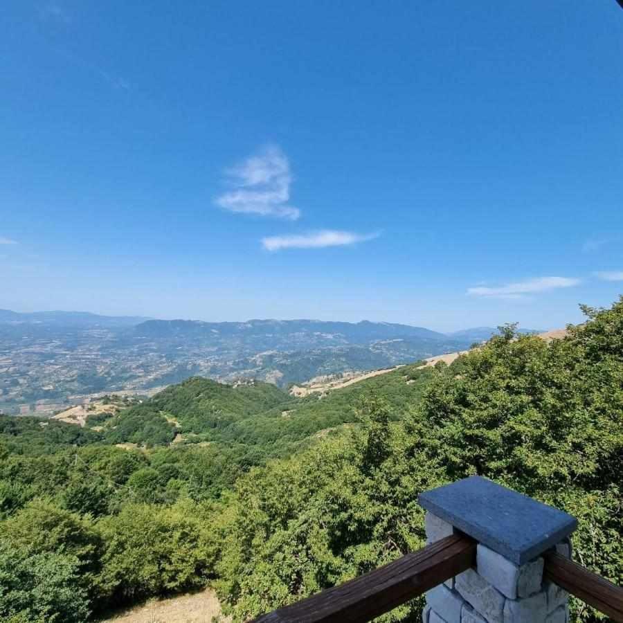 Casa Vacanza Le Viste Serrone Luaran gambar