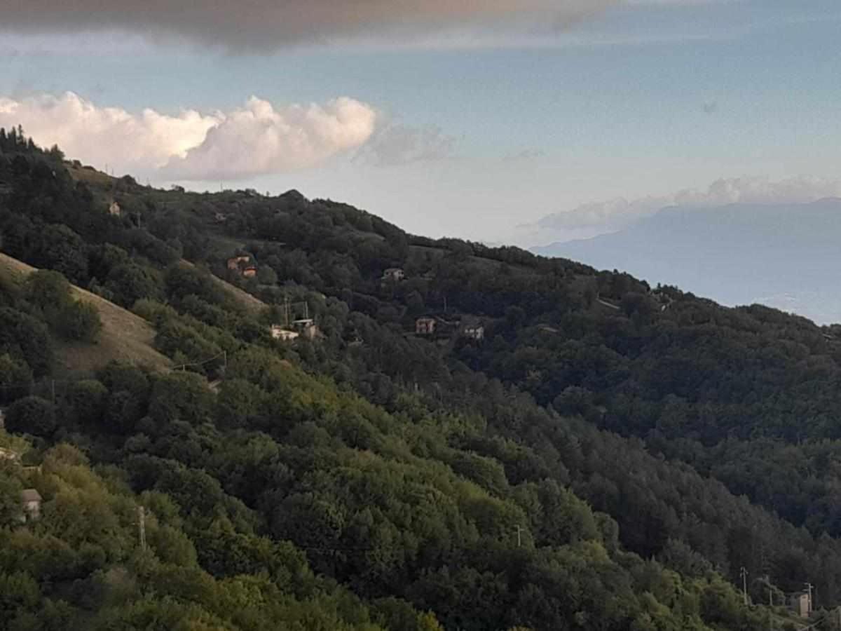 Casa Vacanza Le Viste Serrone Luaran gambar